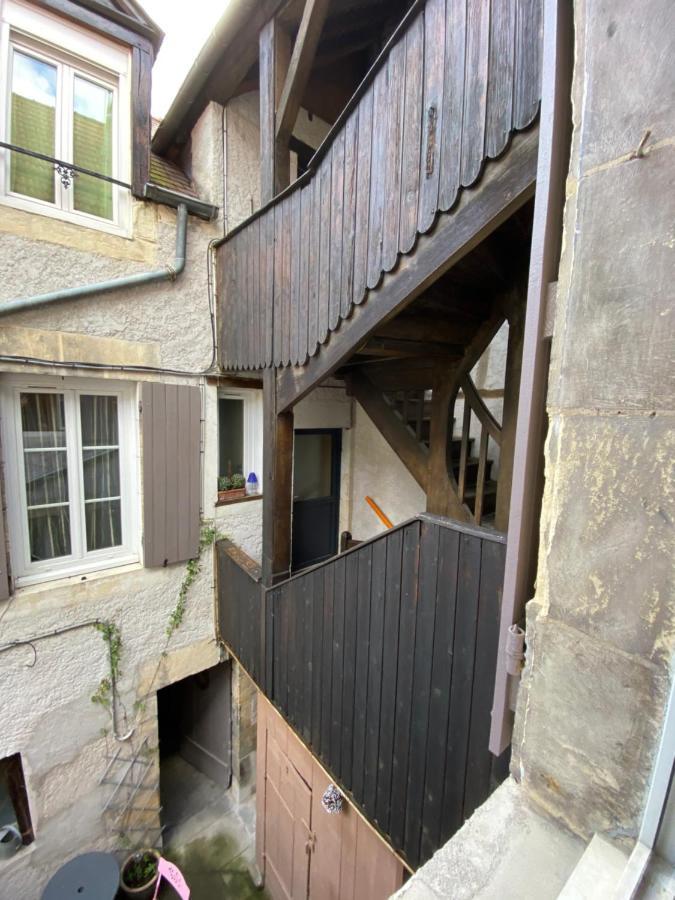Apartament Le Puits Du Bourg Nevers Zewnętrze zdjęcie