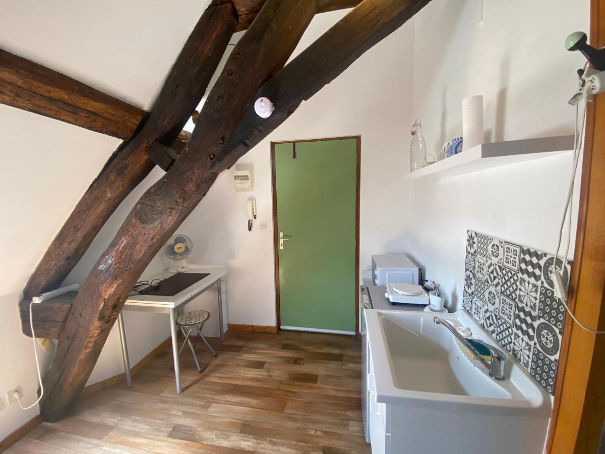 Apartament Le Puits Du Bourg Nevers Zewnętrze zdjęcie