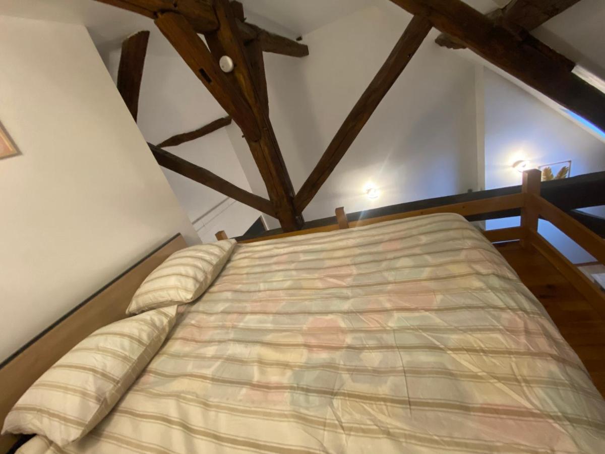 Apartament Le Puits Du Bourg Nevers Zewnętrze zdjęcie
