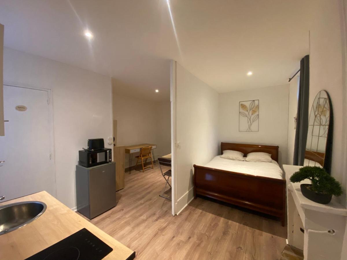 Apartament Le Puits Du Bourg Nevers Zewnętrze zdjęcie