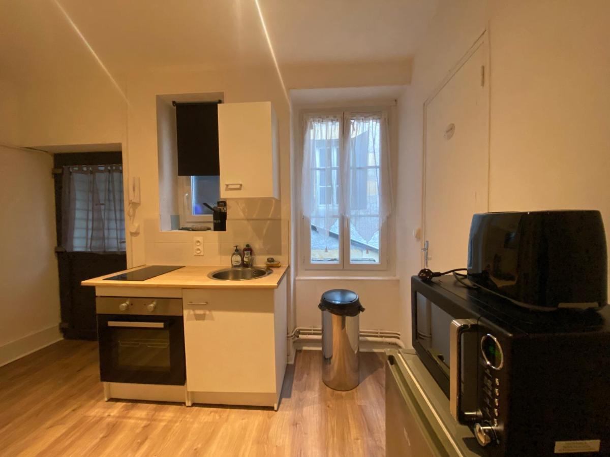 Apartament Le Puits Du Bourg Nevers Zewnętrze zdjęcie
