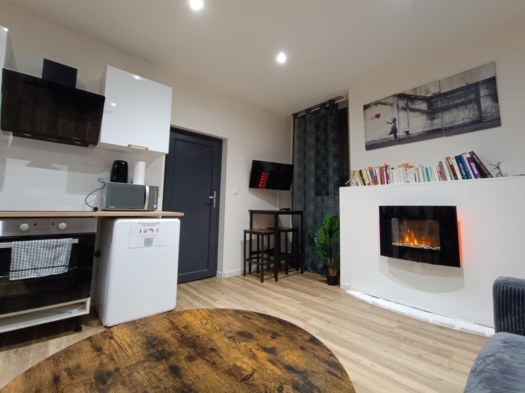 Apartament Le Puits Du Bourg Nevers Zewnętrze zdjęcie