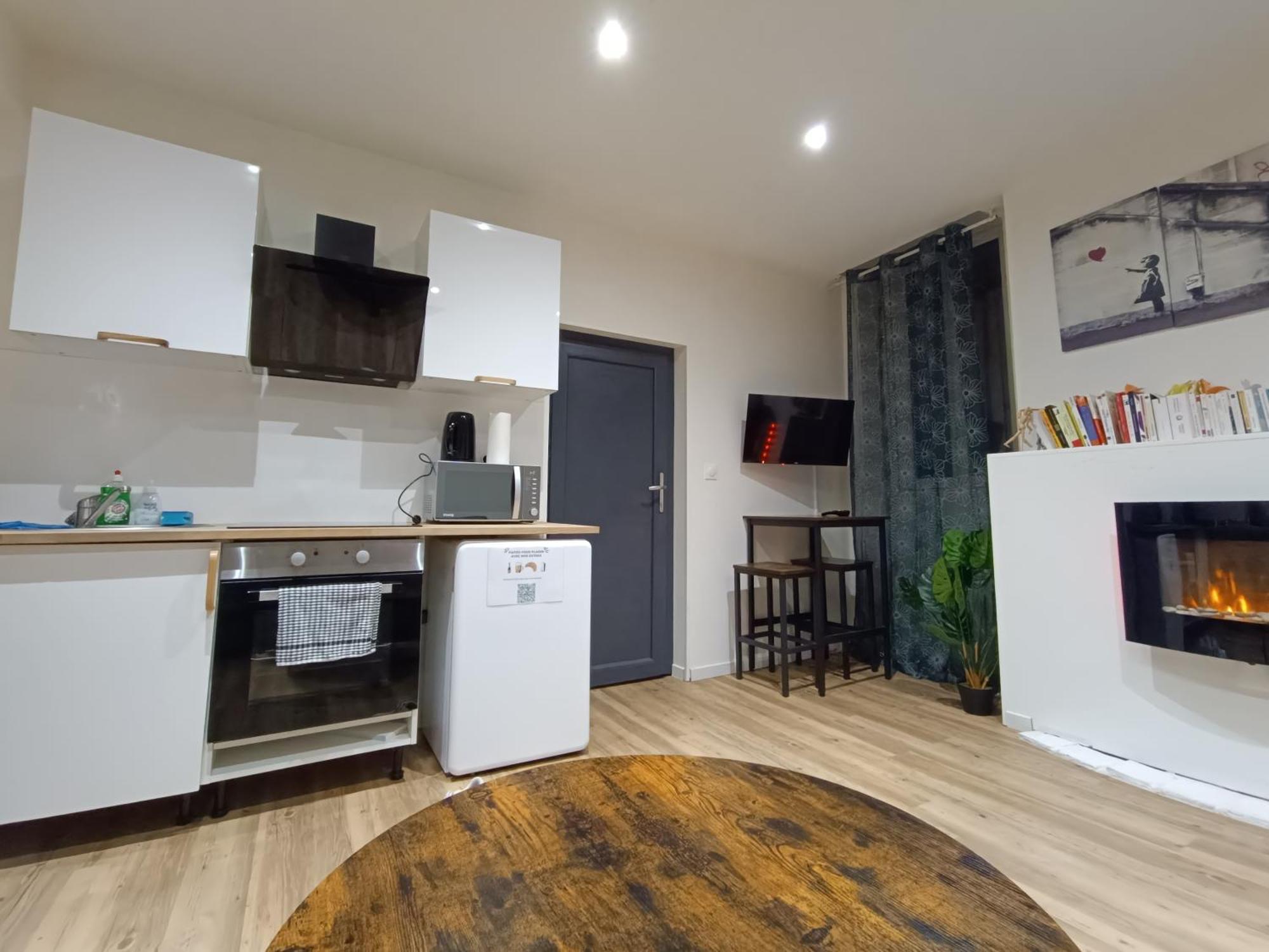 Apartament Le Puits Du Bourg Nevers Zewnętrze zdjęcie